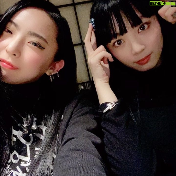 Saiki Atsumi - 6.6K Likes -
ゆらちゃんに癒された。癒しをありがとう
写真のつもりが動画になっちゃったんだけどゆらちゃんは動かない
人形だ
可愛い
#bandmaid
#saiki