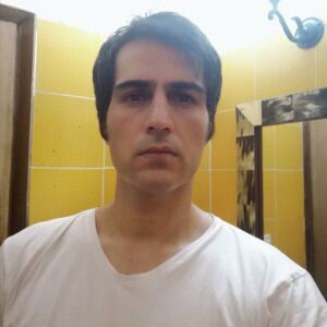 Sajjad Delafrooz Instagram - do I need a haircut?
.
.
#photooftheday #photography #tasveer #sajjaddelafrooz #life #stayhome #stayhomestaysafe #quarantinelife #quarantine #bollywood #india #mumbai #image 
#بازیگر  #سجاد_دل_افروز #سجاد #بازیگران 
#بالیوود #در_خانه_بمانیم #تصویر