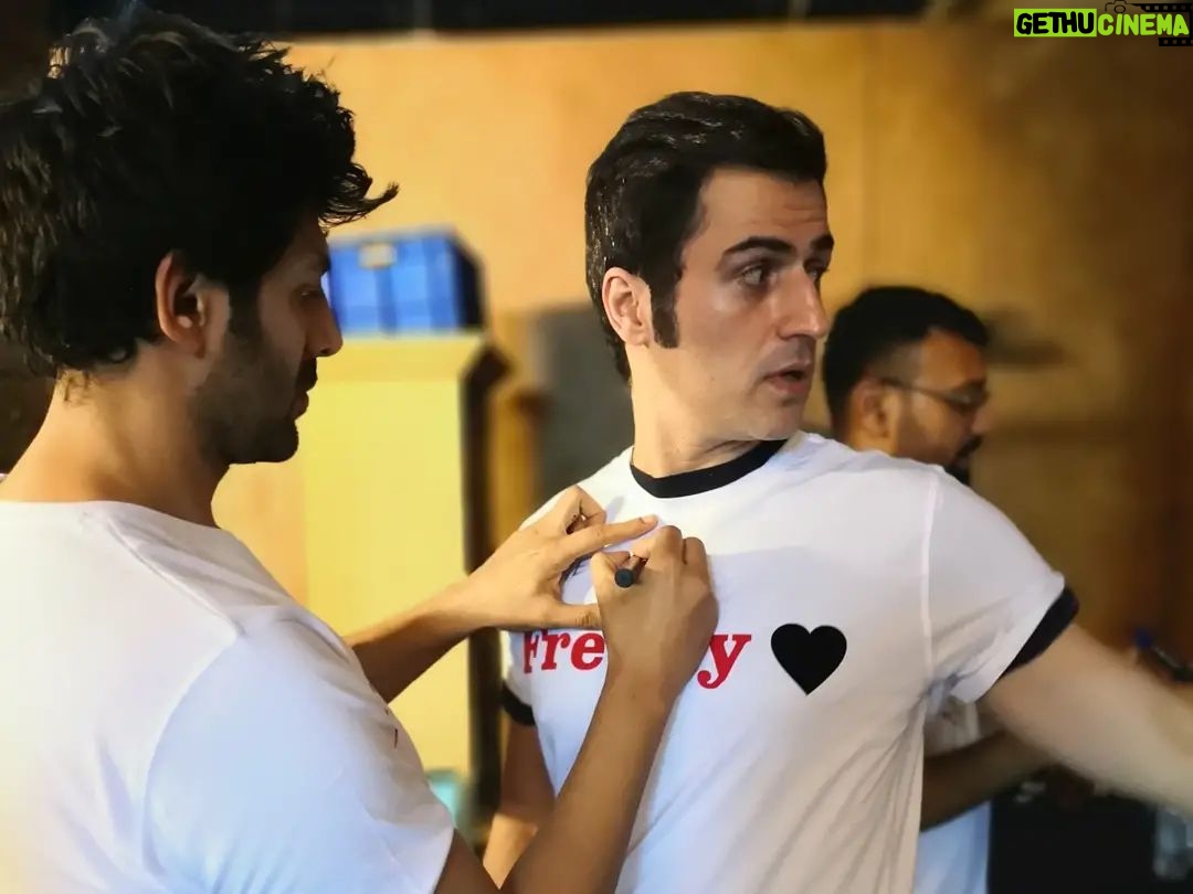 Sajjad Delafrooz - 4.7K Likes - And It's a Wrap...
.
@kartikaaryan @alayaf @ghoshshashanka @ektarkapoor @nlfilms.india @balajimotionpictures @anti.casting
.
#SajjadDelafrooz #kartikaaryan #film #freddy #ektakapoor #bollywood #newproject #alayaf #Mumbai #India