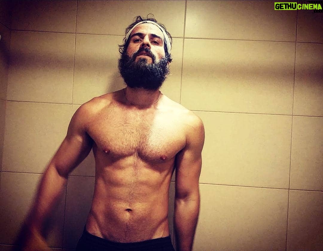 Sajjad Delafrooz - 4K Likes - #tb #beard
.
.
#Actor #TigerZindaHai #fitness #actorslife #SalmanKhan #Bollywood #india #IndianFilms #mumbai #abudhabi #dubai #beardisback #beardedman #fit #sajjaddelafrooz
#بازیگر #سجاد_دل_افروز #سجاد #بازیگران
#بالیوود