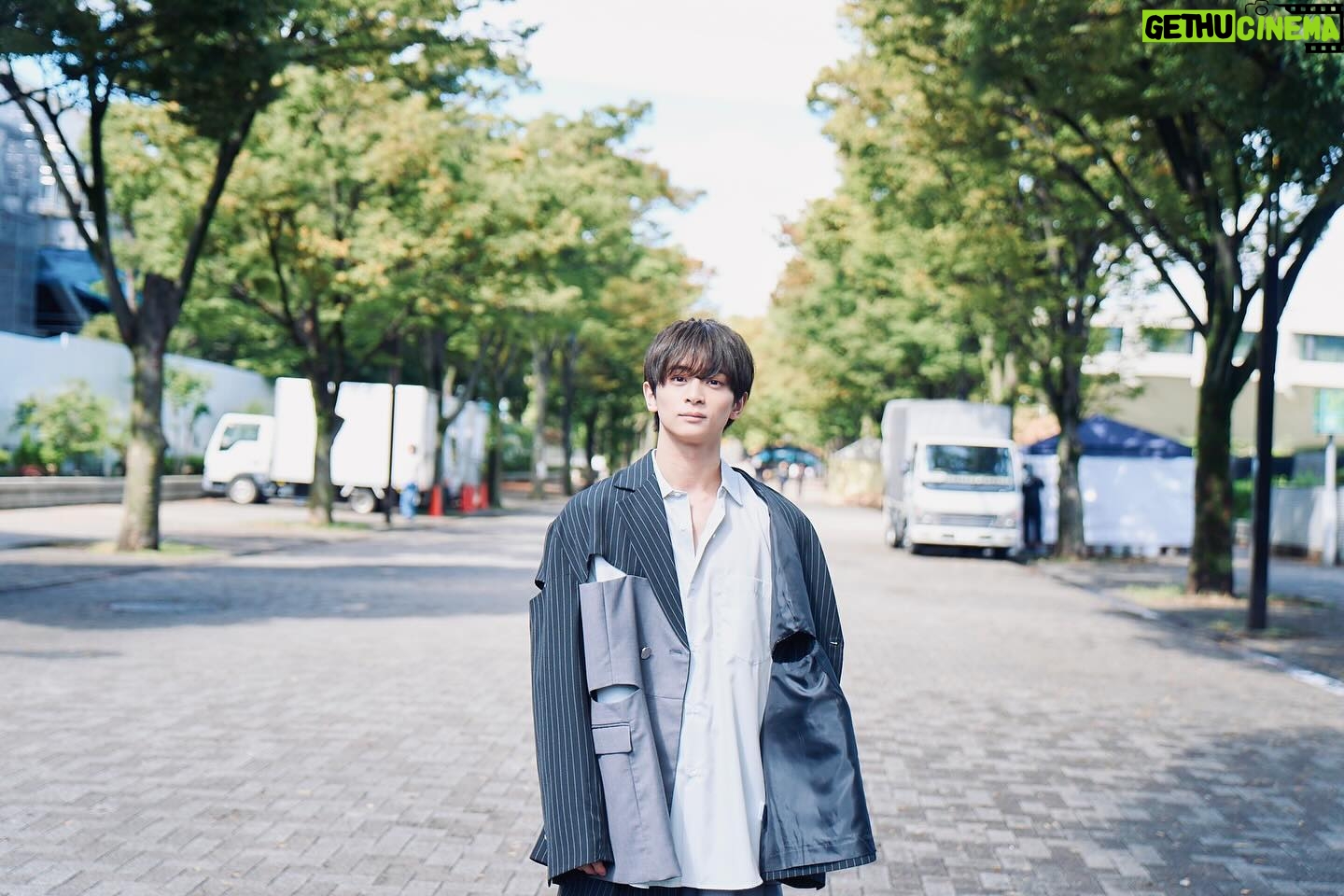 Sakai Sho - 3 Likes - 背中でのご挨拶から始まり、大変ごめんなさいませ。
ということで、1月のカレンダー見てくださいましたでしょうか?👀