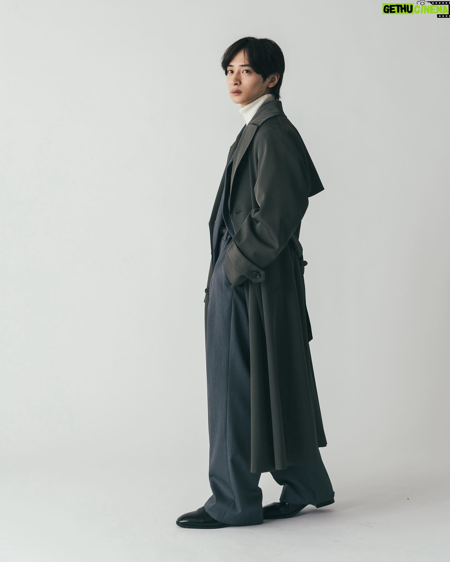 Sakai Sho - 3 Likes - .
Lui’s.
また皆さんとお仕事ができて楽しかった!
video @___ta9
photo @hisameee
hairmake @rinodokai
Stylist @kuriwakiki
@luis_official___ #PR