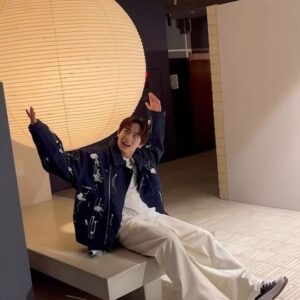 Sakai Sho Instagram - 雑誌見てくれましたかー！