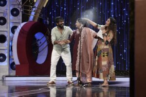 Salma Arun Instagram - Catch us on Start music season 5
On Sunday @8 pm 
30th June 

#startmusic #vijaytelevision #siragadikkaaasai #sateam