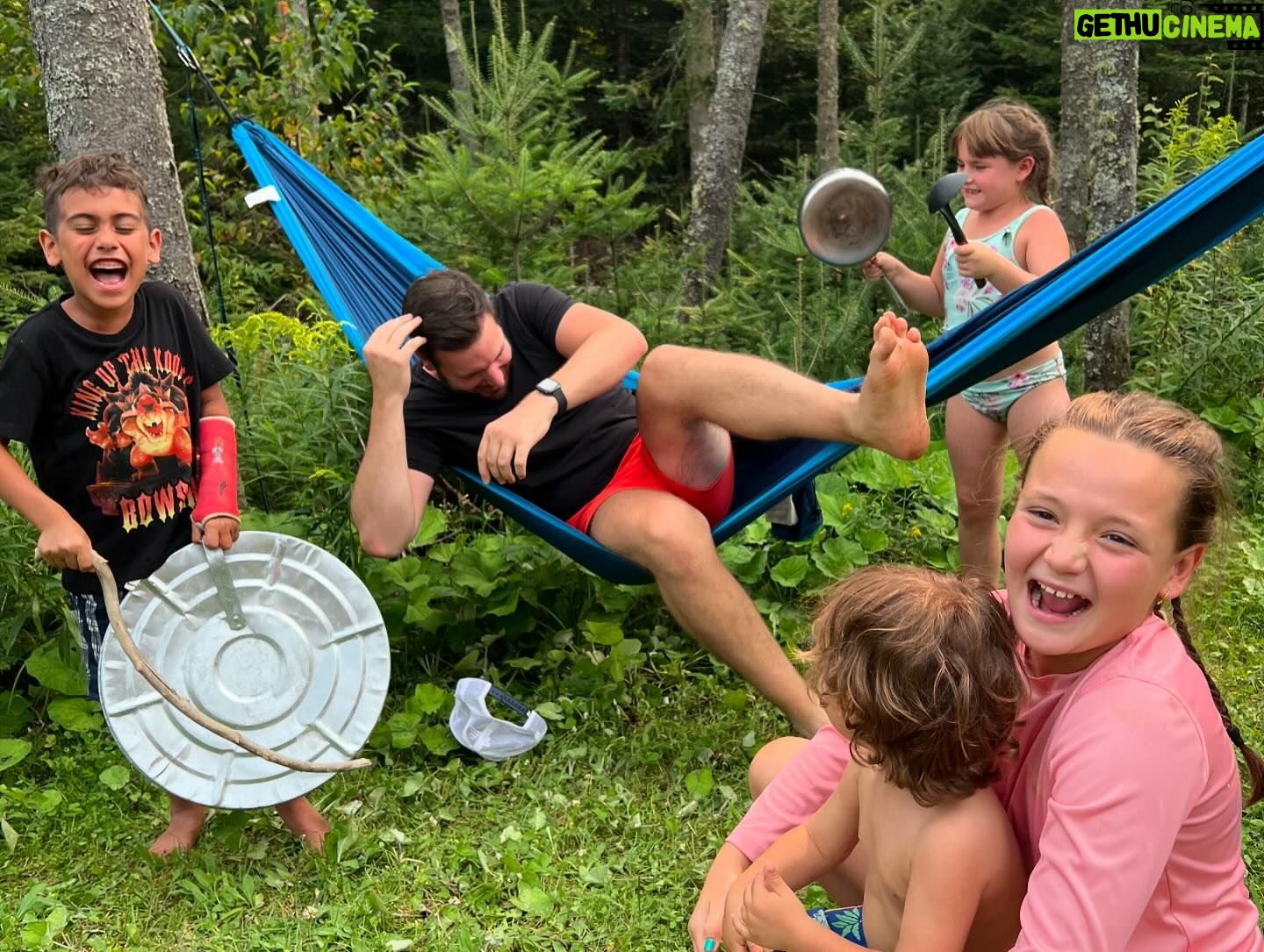 Sam Breton - 6.8K Likes - Si tu te posais la question.. Non, je veux toujours pas d’enfants 🤦🏻♂️