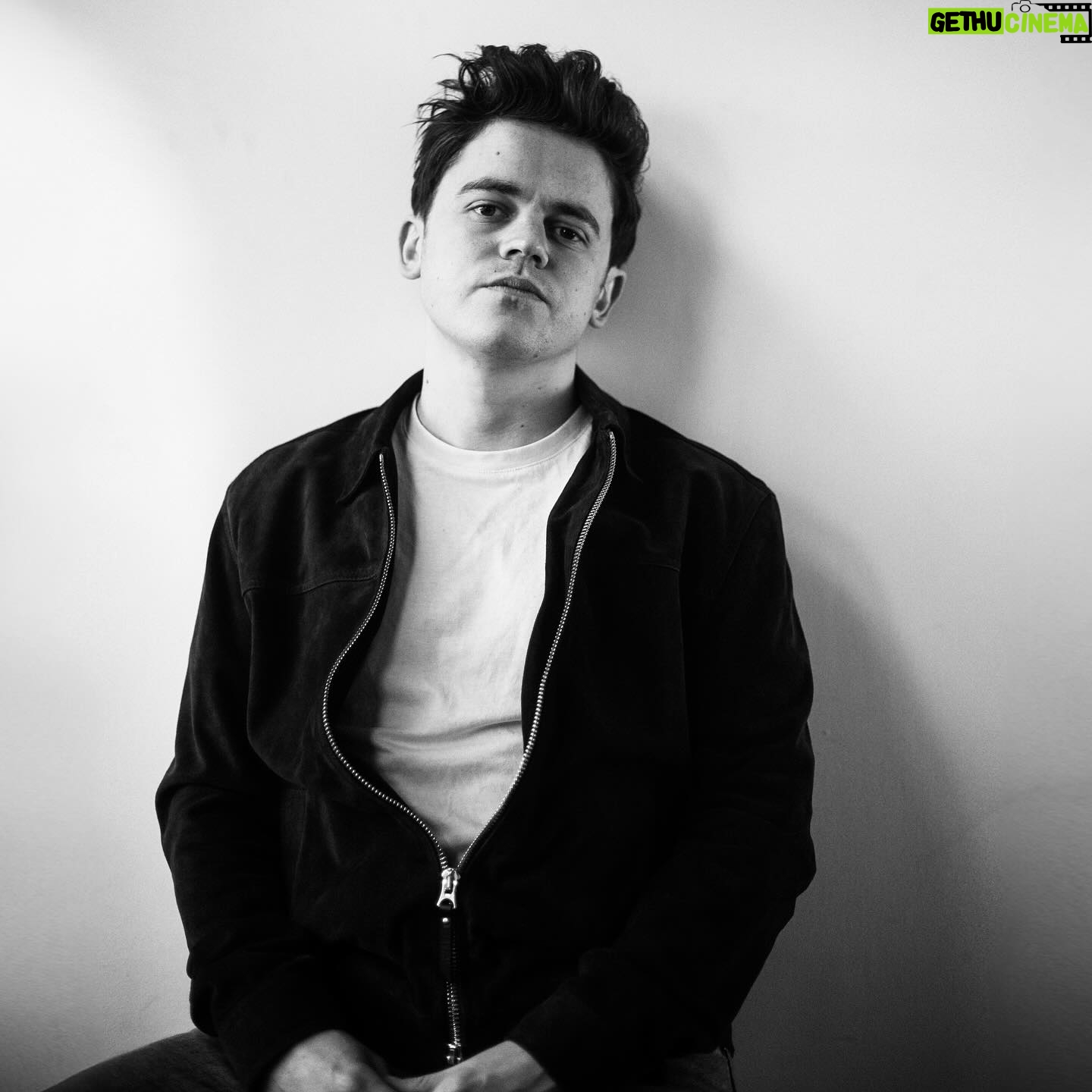 Sam Clemmett - 7.5K Likes - 📸 @patch_studio__