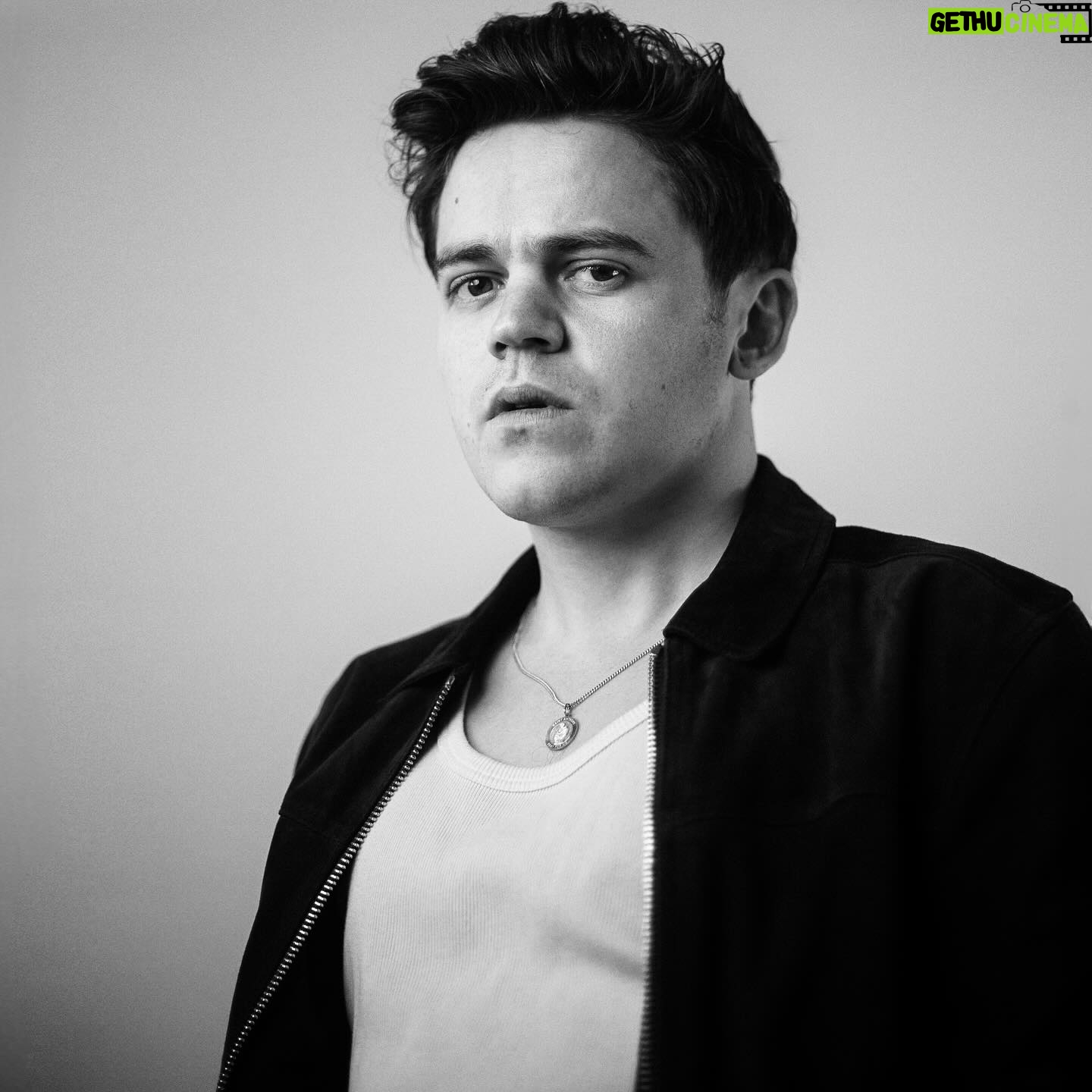 Sam Clemmett - 7.5K Likes - 📸 @patch_studio__