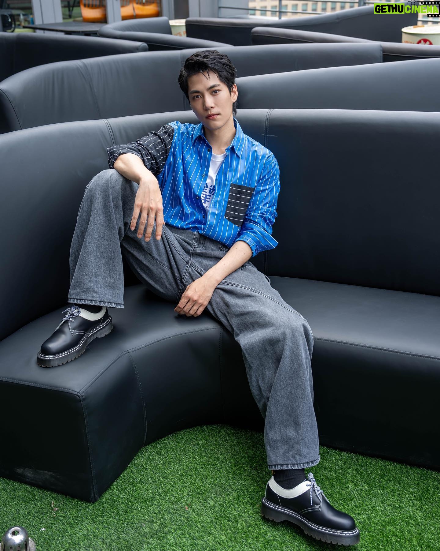 Sam Lin - 21.3K Likes - ē®åēŗę¢ēēęµ·ééåÆä»„ę„åå§š¤Øš¤Ø
ęč£ļ¼@jw_anderson @de_sidere7.1
é åļ¼@eavecning @ningstyling
#å®å
Øēé¢ęęęå