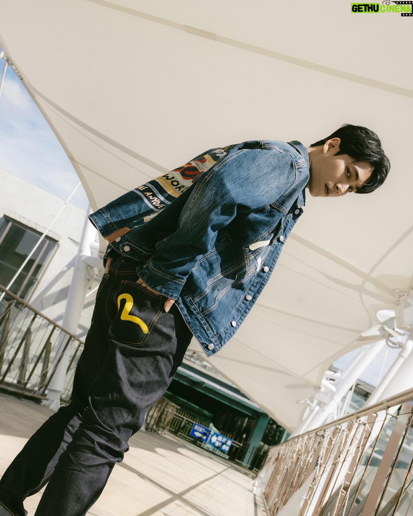 Sam Lin - 27.1K Likes - ä½ ęåæåēęå»åļ¼
@evisu_tw
#Evisu #Evisutw
#čŖ°ä¾ę¼ę²ä¹åę”å°č«
