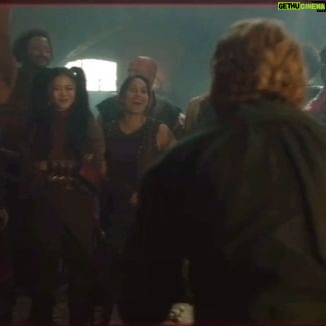 Samba Schutte - 11.1K Likes - My most embarrassing moment on set: thinking Taika forgot to say his line because the silence was so long (he was waiting for the camera to be in the right spot, like a pro), and so to “save the shot” I said the line we were supposed to say AS A GROUP by myself🤦🏾♂️💀🏴☠️
#seasonwrap #ourflagmeansdeath #ofmdseason2