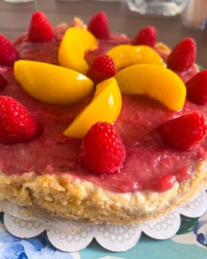 Samba Schutte Instagram - Happy 50th Birthday brother @rhysiedarby🥳✨ Got the festivities going as both you and @rosiecd celebrate this milestone year❤️ With your fav, my Pêche Melba Pie. Or shall I call it the Rosy Maple Moth Pie🤔 Next baking class?👨🏾‍🍳 Love you brother, may this one be your best year ever🎊