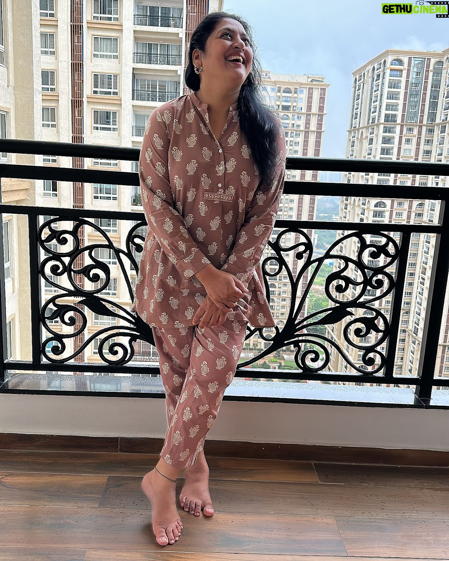 Sana - 1.7K Likes - Celebrating the rich heritage of Indian handlooms today! Proudly wearing this beautiful handloom outfit that speaks of tradition and artistry. Happy National Handloom Day! #NationalHandloomDay #HandloomLove
#HandloomFashion #IndianTextiles #SupportHandloom #EthnicWear #TraditionalCrafts #ArtisanMade #SustainableFashion #IndianHandlooms #CulturalHeritage #CraftRevival #MadeInIndia #WeaveTheMagic