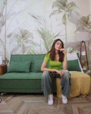 Sana Makbul Instagram - 🌵

#bigbossott3 #sanamakbul