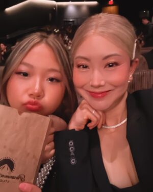 Sandra Kwon Instagram - Happy Mother’s Day to all the mama’s out there!!! (Including fur baby mamas hehe) Being a mom is so damn challenging but also THE BEST THING EVER 😭😭😭 

And of course to my umma, I love u forever and thank you for everything 🥹🥹 #koreanmom