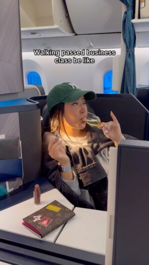 Sandra Kwon Instagram - Didn’t expect her to do that 🥲