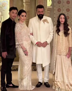 Sanjay Dutt Instagram - Happy birthday, Mom! May God bless you with endless happiness, success, and peace. I am grateful for your presence in my life, your support, and your strength. I am fortunate to have you as my wife. Thank you, Maa, for being the rock in my life, and happy birthday once again. Love you ❤️ @maanayata