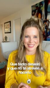 Actress Sarah Mintz HD Instagram Photos and Wallpapers October 2023
