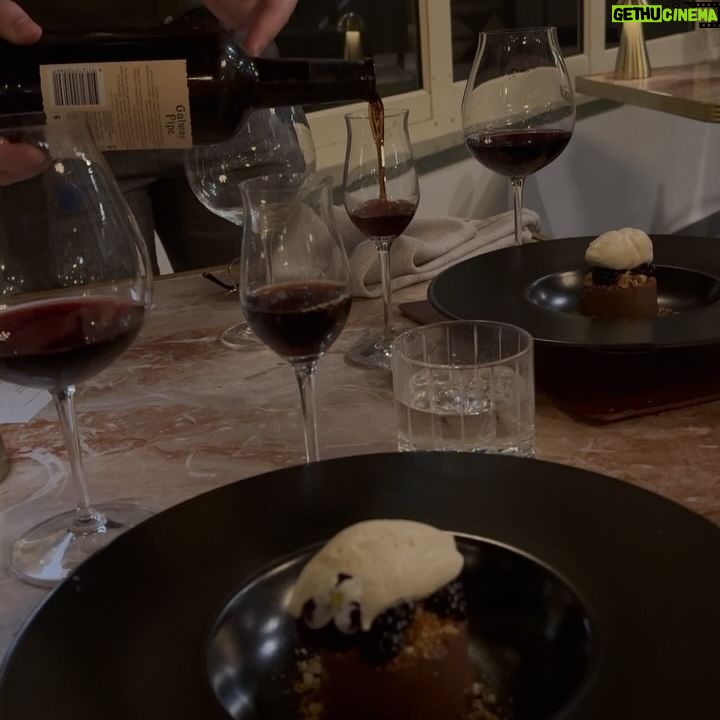 Sarah Stephens - 2.1K Likes - A very indulgent Terigaaals weekend @crowneplazaterrigalpacific ✨✨