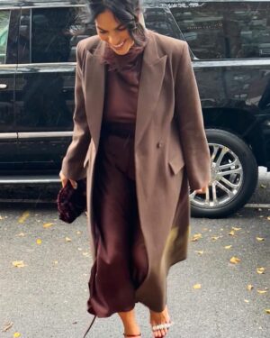 Sarita Choudhury Instagram - on my way @manoloblahnik