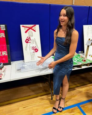 Šarūnas Jasikevičius Instagram - Middle school graduate!!!Very proud of you Aila!!!
