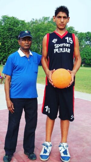Satnam Singh Bhamara Instagram - 🙏🙏📈

#OneInABillion #AEW #SinghInRing #AllElite #SinghIsKing #ThrowBack #TheIndianGiant #FlashBack #PunjabiGiant #Sidhu #SelfMade #LLSMW #Legend #Ludhiana #Barnala #Punjab #India #HardWork #TripleMania #LuchaLibreAAA #Champion #NBA #DallasMavs #NBADraft