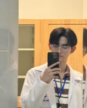 Sattabut Laedeke Instagram - 🧑🏻‍⚕️🐟