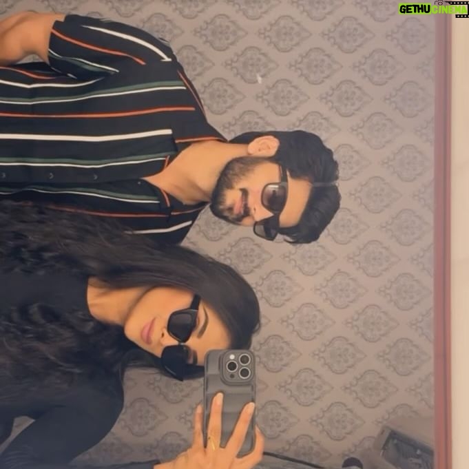 Sayali Salunkhe - 30.5K Likes - **Unexpected Friendship Alert! 🚨**

Met someone new, and who knew we’d hit it off like this? We’re two peas in a pod—both goofy, both idiots, and absolutely loving it. Never expected to find someone on the same crazy wavelength as me, but here we are, laughing at the dumbest things and just vibing together. Here’s to more stupid adventures and endless laughter! 

Cheers to the unexpected and all the fun that comes with it. 🍻
