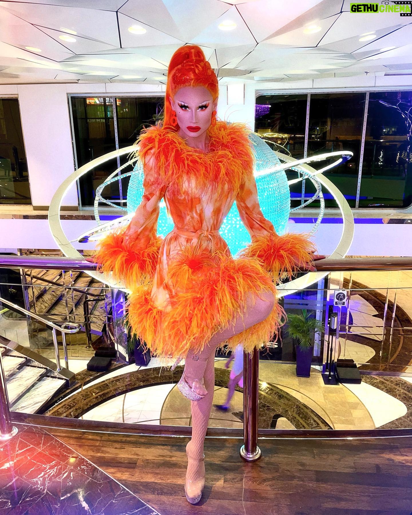 Scarlett Harlett - 3.7K Likes - 🏳️🌈 THE FIRST EVER GIBRALTAR PRIDE! 🏳️🌈
Ahhh guys, I can’t even tell you what a pleasure and joy it was to headline the FIRST EVER Pride festival in beautiful Gibraltar. Between the event organisers, supports and even the MAYOR, I felt so loved, welcomed and appreciated 😭💖 (Oh and check the pic of the Mayor and I at the end - I was fully ready to marry him and become queen 🤣🤣)
For everyone who came to show their support, to the millions of people I took pictures with, to ISIS & COCO the OG queens of Gibraltar! You all made it such a special moment for me and I’m so proud to be a part of Gibraltar’s queer history 💖🌈 @gibraltar_lgbtq_committee
Hair: @styledbyvodka
Dress: @christopherhardcastlecostumier
Shoes: @uk_crystal_queen