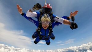 Scarlett Harlett Instagram - WHEN I TELL YOU this was one of the most exhilarating, frightening, emotional and magical days of my life, SKYDIVING looking like AMELIA EARSHART for The Princess Alice Hospice! 😂✈️ (@pahospice)

This was a particularly special day for me, not only because it was in aid of a charity that cares for people like my late mum to ensure dignity and a good quality of life, but because something so special happened that I will truly remember for the rest of my life.

You see when I found out my mum’s heart has stopped and she was being resuscitated, I was trapped in a car. I couldn’t do anything by stare out of the window, filled with dread and despair. It was at that moment gazing out the window, two rare fire rainbows appeared in the sky above me side by side. I knew in that moment the universe was telling me it was time..

Well you can only imagine my surprise, when at the moment I jumped from the plane and landed, I look up at the sky to find another fire rainbow floating above me. You can see glimmers of it in some of the pictures I’ve posted. I knew in that moment that my mum was not only watching over me, but she was there with me as I floated through the clouds 💔🌈

I can’t express how thankful I am to the @pahospice and @goskydiveuk for allowing me to have this amazing experience. I will remember it forever. IT WAS TRULY MAGICAL! ♥️🌈