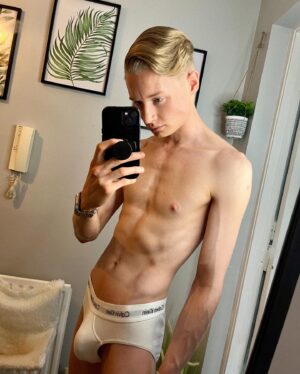 Scarlett Harlett Instagram - happy X day. no idea if this is too risqué for insta but ehh, sue me. It’s just one of them days
