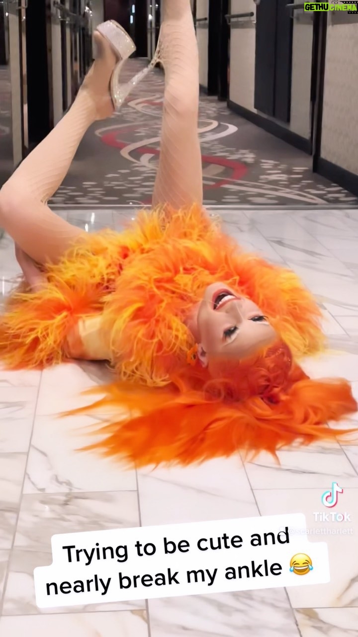 Scarlett Harlett - 7.3K Likes - Move over Daya Betty you ain’t the only one with a bendy ankle! 🤣🩰 foghorn laughter courtesy of @lourdegodd 😂😂💖
Also I’m on the TIKTOK! Watch me make a tit of myself @scarlettharlett 💃🏼🤣