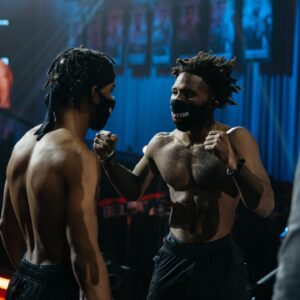 Scott Coker Instagram - It’s fight night on @cbssports at 7pm ET / 4pm PT!

Who will advance in the Grand Prix, and get a shot at the featherweight title and $1,000,000?!