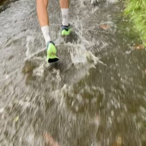 Sean Instagram - 🇰🇷잘될거야,대한민국!
2020년 첫번째 81.5km 도전
엄청난 폭우속에서 7시간58분26초에 완주
이번 광복절에 5번째 81.5km에 도전합니다.
그리고 815만원을 독립유공자 후손분들 집 지어드리기 위해서 한국해비타트에 기부합니다.
‘누군가는 해야 할 일이기에’