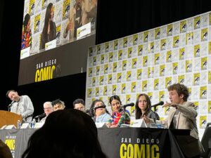 Sean Giambrone Instagram - It was awesome seeing everyone for the JWCT Panel. Really proud of this show and cool to see the support. This season gets really good. Can’t wait for you to see it all October 17! #jurassicworldchaostheory #netflix @dreamworkstv @netflix @jurassicworld_chaostheory #jurassicworld