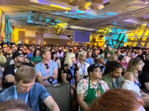 Sean Giambrone Instagram - Fun panel discussion. #solaropposites Fans enjoyed a surprise sample full episode for Season 5. Great crowd, funny questions asked. #sdcomiccon #yumyulacksolaropposites @hulu @solaroppositesonhulu @sdcomic_con
