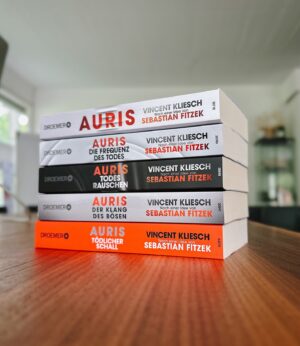 Sebastian Fitzek Instagram - Gewinne ALLE Bücher der AURIS-Reihe mit Original-Signatur und einen Gutschein für ein AURIS-Hörspiel! 🎧📖
Jetzt kommentieren und die Chance auf ein großes AURIS PAKET sichern!

Gewinne:

- Alle fünf Teile der Auris-Reihe (jeweils 1x) - handsigniert von Vincent Kliesch und Sebastian Fitzek ✍️

- Einen Audible-Gutschein für das Hörspiel AURIS 5 🎧

- Autogrammkarten von den Autoren Vincent Kliesch und Sebastian Fitzek

So nimmst du teil:
Beitrag kommentieren ✔️
@vincentkliesch folgen ✔️
@sebastianfitzek folgen ✔️

Gerne kannst du das Gewinnspiel in deiner Story teilen, jedoch ist dies keine Teilnahmevoraussetzung.

Unter allen richtigen Antworten wird ausgelost!

Wichtiger Hinweis:❗️

Der Gewinner wird ausschließlich von dem offiziellen Profil @sebastianfitzek per PN benachrichtigt, niemals hier in den Kommentaren und niemals von einem anderen Profil!

….

Teilnahmebedingungen unter:

www.sebastianfitzek.de/teilnahmebedingungen

Teilnahmeschluss ist der 28.07.2024, 23:59 Uhr

Der Gewinner wird nach dem Zufallsprinzip unter allen richtigen Antworten ermittelt und ausschließlich von dem offiziellen Profil @sebastianfitzek kontaktiert.

Das Gewinnspiel steht in keiner Verbindung zu Instagram und wird in keiner Weise von Instagram gesponsert, unterstützt oder organisiert. Der Rechtsweg ist ausgeschlossen. Den Teilnehmern entstehen gegenüber Instagram aus der Teilnahme an dem Gewinnspiel keinerlei Ansprüche.

#auris5 #vincentkliesch #audible #droemer #sebastianfitzek #fitzek #autor #gewinnspiel #buchverlosung #buchreihe #hörspiel #bookstagram #verlosung