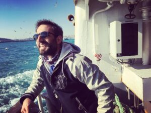 Sefa Tantoğlu Instagram - Üşümenin en tatlı hali 🍃
📷 @fikaymak