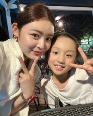 Seika Furuhata Instagram - ⠀
うちらの夏がようやく始まった感🤣☀️

昼間は暑すぎてなかなか夏らしい事出来ないなぁって思ってたら

めいめいとナイトプールに行けました🥹🙏🙏🙏

日焼けしないし、プールで遊んで美味しいご飯も食べれて
（動きすぎて中学生並にモリモリ食べた😂😂😂）

最高すぎる１日だったなぁ🥺❤️❤️❤️

次は夜にBBQとかしたいなぁ~🍖✨

いかに快適に夏を楽しめるか🤣🤣!

#nightpool#ナイトプール#ホテルニューオータニ東京#bikini#hotelnewotanitokyo