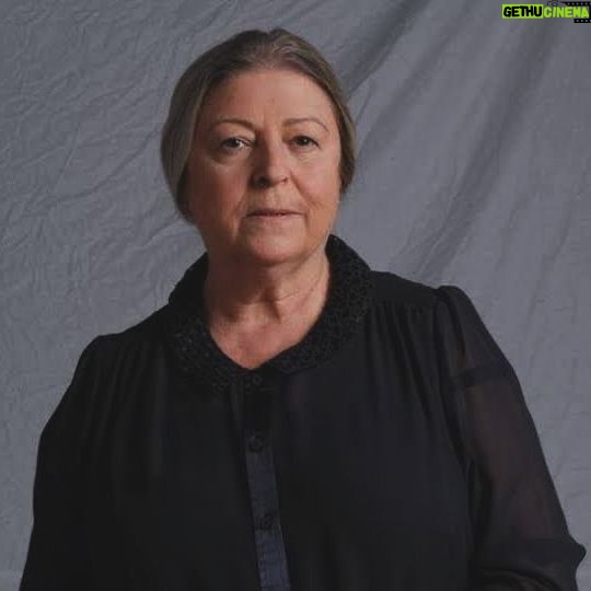Selçuk Yöntem - 10.3K Likes - Sevgili Sema nurlar içinde yat.İlk yönetmenliğimi senin sayende yaptım İstanbul Devlet Tiyatrosunda sanat yönetmeniyken unutamam.Özel kişiliğin unutulmayacak.