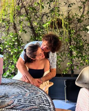 Selena Gomez Instagram - Thank you for sharing your life with me today and everyday 🙂