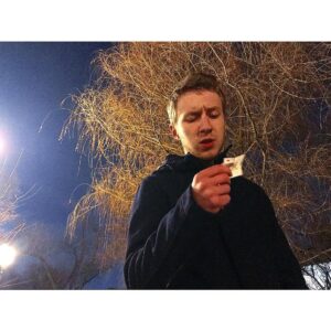Semyon Treskunov Instagram - любовь это егор летов
