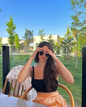 Sena Çakır Instagram - Ben geldim✌🏽