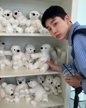Seo Bum-june Instagram - 더위조심 신난서범준조심