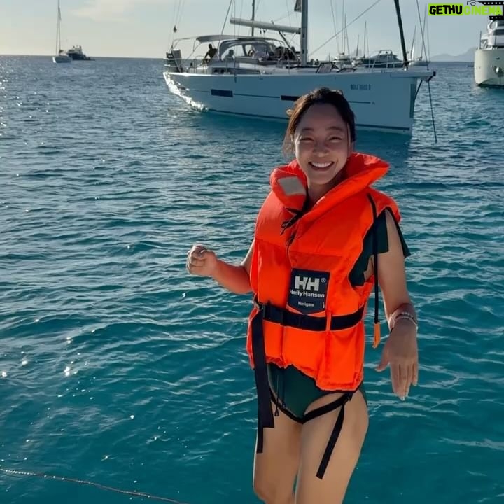 Seo Hyo-rim - 1.6K Likes - Ibiza&barcelona
다시 가라면 또 갈 수 있어❣️
그런데..시차적응이 열흘째 안되는건 어떡하지😱
