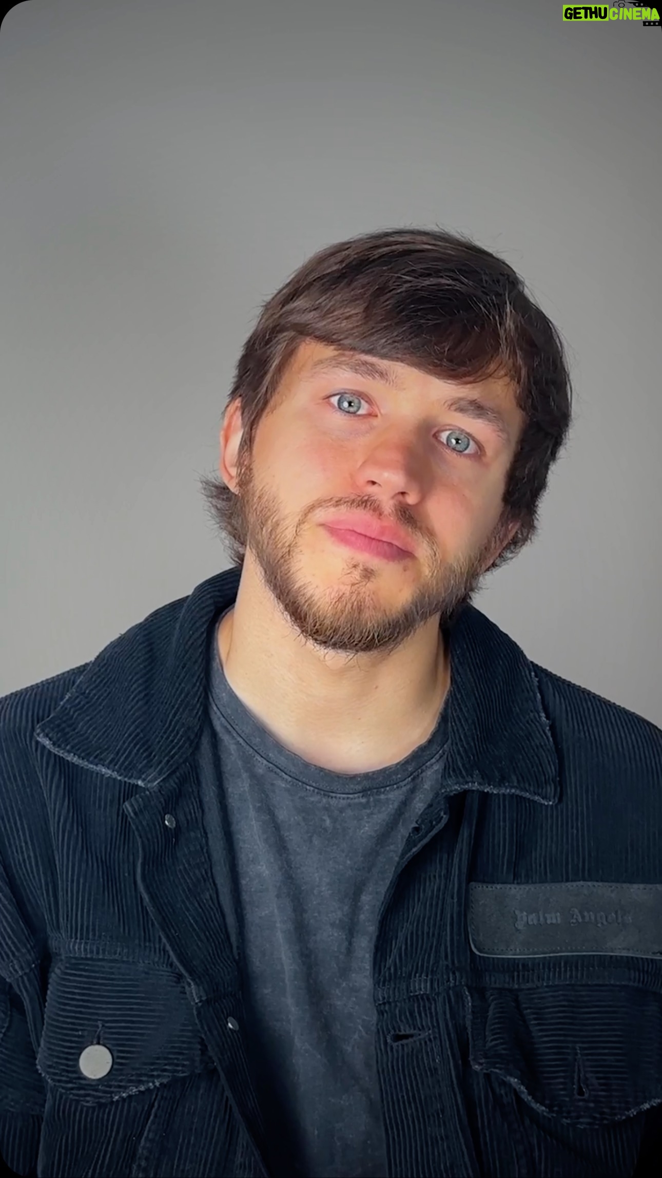 Sergey Romanovich - 53.8K Likes - С виду всё замечательно. (Ах Астахова)