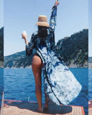 Serinda Swan Instagram - 🦢🦢 on a boat
(@arielswan that last pic thought 😝)

So grateful for this day, and to my friends and family (and those friends that I call family) ❤️ 

My dearest AA, you know how to make me truly feel seen and cared for, and Ariel how you managed to pull this off I will be forever grateful. Headscarf’s and heartstrings both tied tightly around me with love. 

And a big thank you to @brahmaki for this beautiful wrap (that comes with the greatest matching pants - to be seen in another appreciation post lol) and for making me feel like a mermaid goddess.