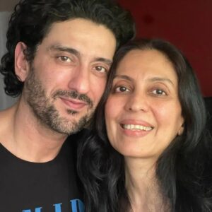 Shaad Randhawa Instagram - Love you ❤️
#happyrakshabandhan 
@shellrandhawa