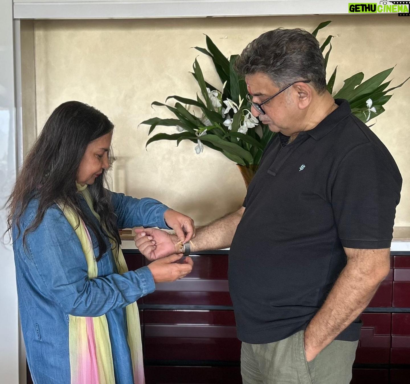 Shabana Azmi - 2.6K Likes - Mera bhai sab se achcha ❤️❤️❤️