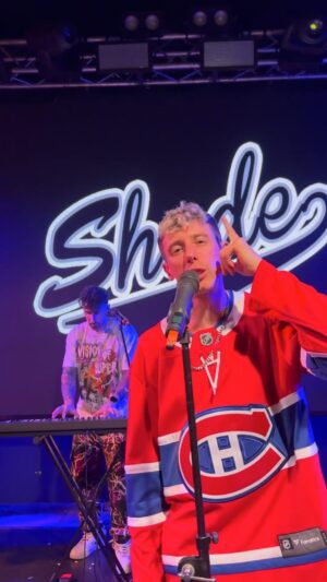 Shade Instagram - CAN’T HOLD US FREESTYLE (parte 2)

Ecco un piccolo assaggio di ciò che vedrete in tour, i biglietti sono disponibili nel link in bio!
Dove ci vediamo?
#shadayforever
