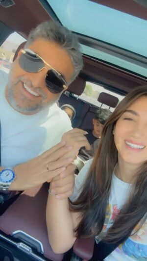 Shahad Hasan Instagram - بنات اعترفوا كم وحدة منكم رسلولها هذه الاغنية 🤣